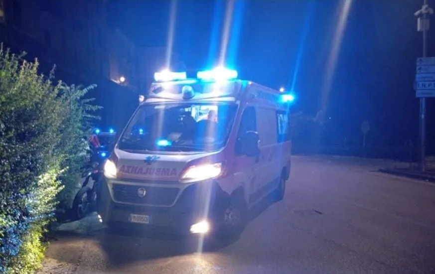 Perde il controllo della moto: in rianimazione. Trasferito all'Aquila 63enne
