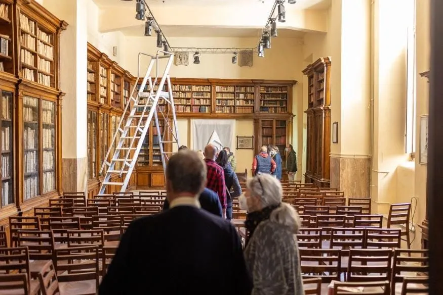 "Nessuna divisione sulla biblioteca". La maggioranza respinge l'attacco di Di Cesare