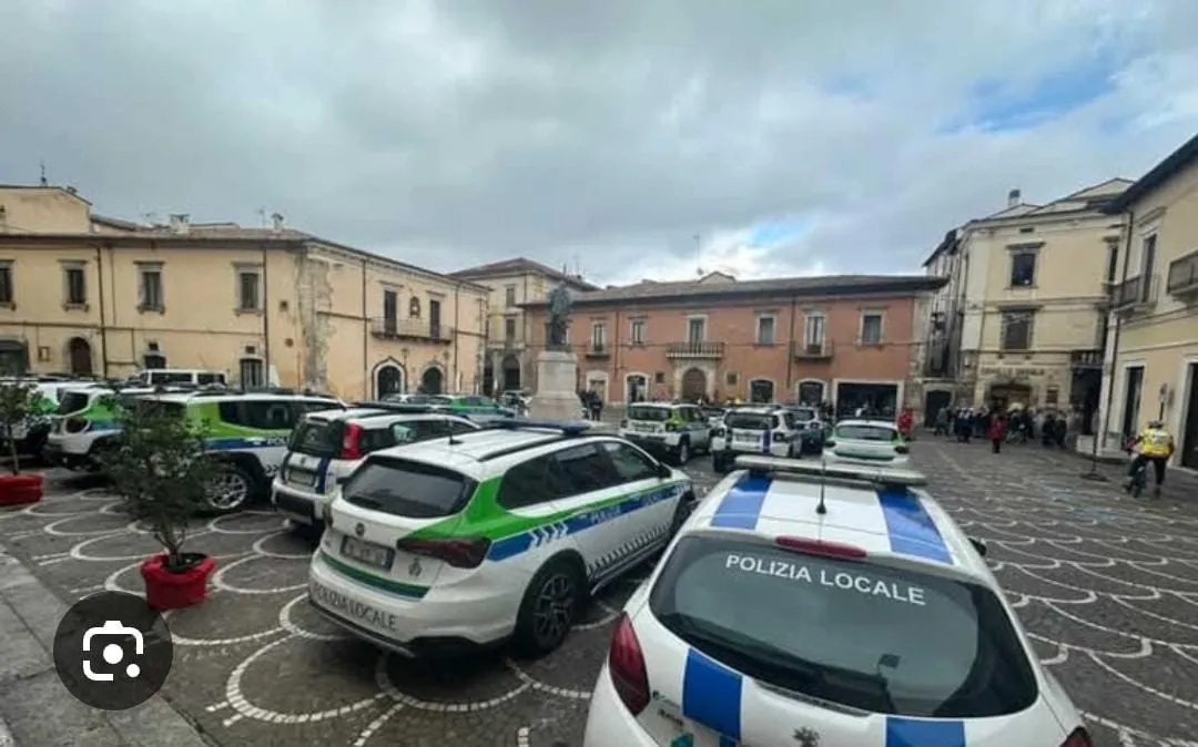 Niente nuove assunzioni tra i vigili urbani. La sicurezza diventa un caso politico